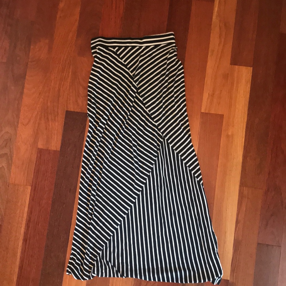 Maxi skirt